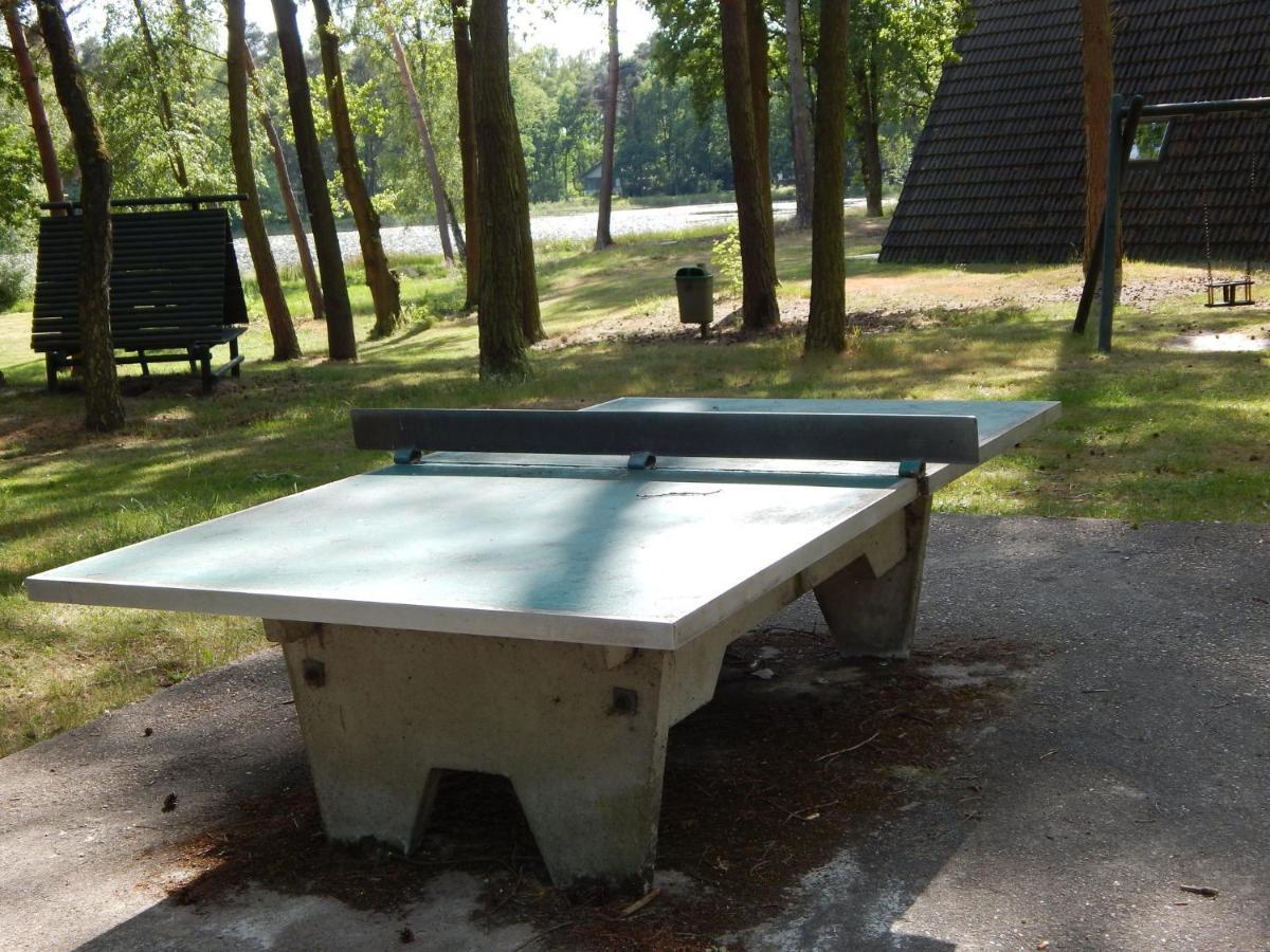 Detached Bungalow With Lovely Covered Terrace In A Nature Rich Holiday Park Stramproy Kültér fotó